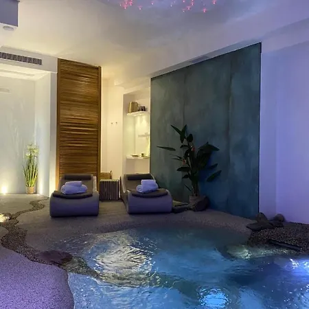 Feriehus Blue Bay & *