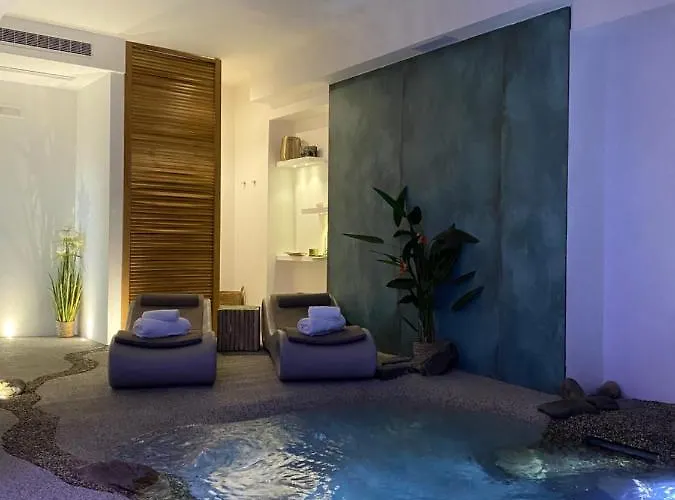 Дом отдыха Blue Bay & *