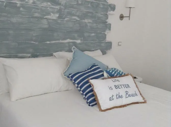 Blue Bay & Дом отдыха